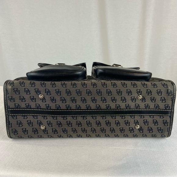 Dooney & Bourke Gray & Black Signature Logo Double Pocket Tote - Picture 4 of 14